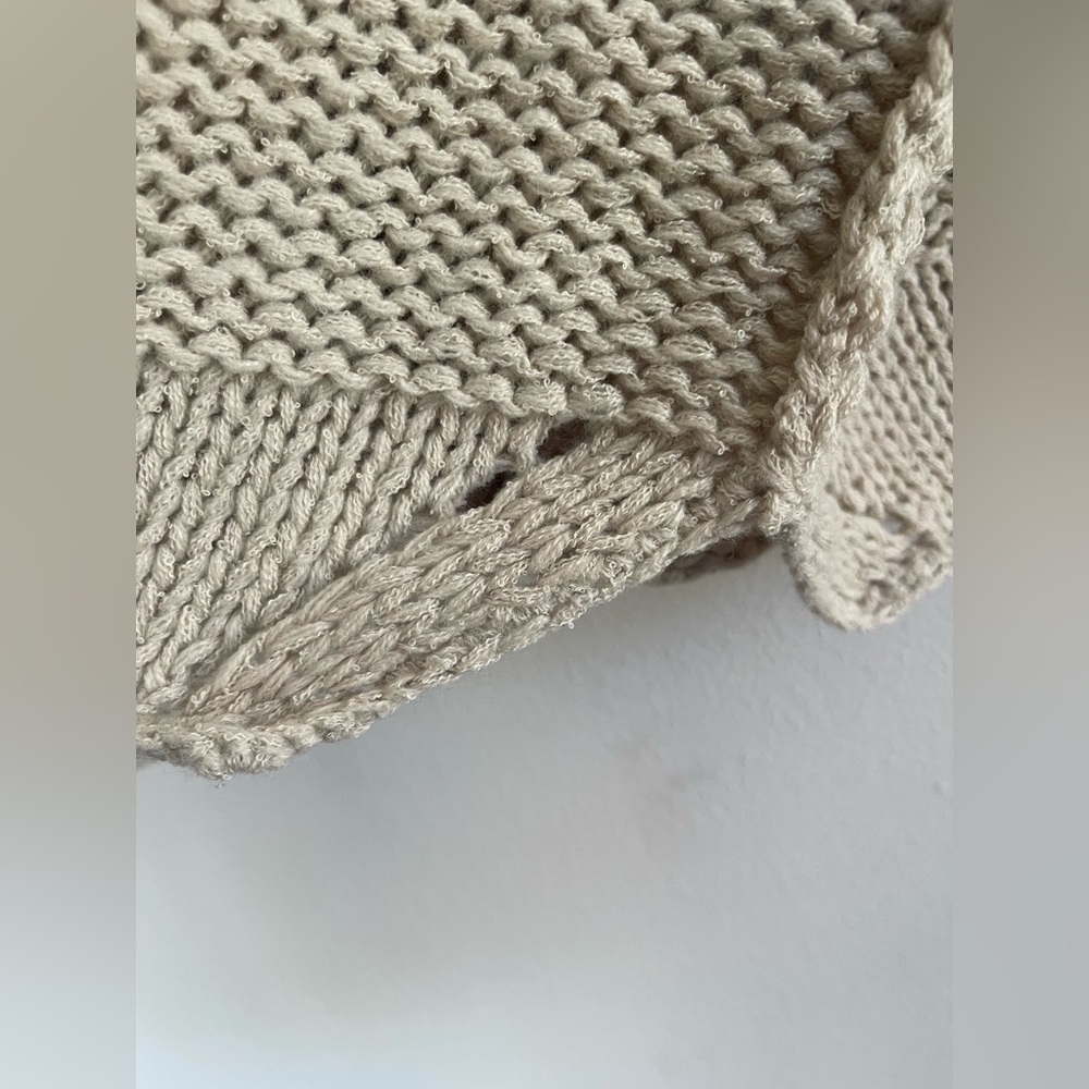 NWT Easel Los Angeles Chunky Knit Sweater S/M Relaxed Fit Beige Top Crew neck - Picture 6 of 12